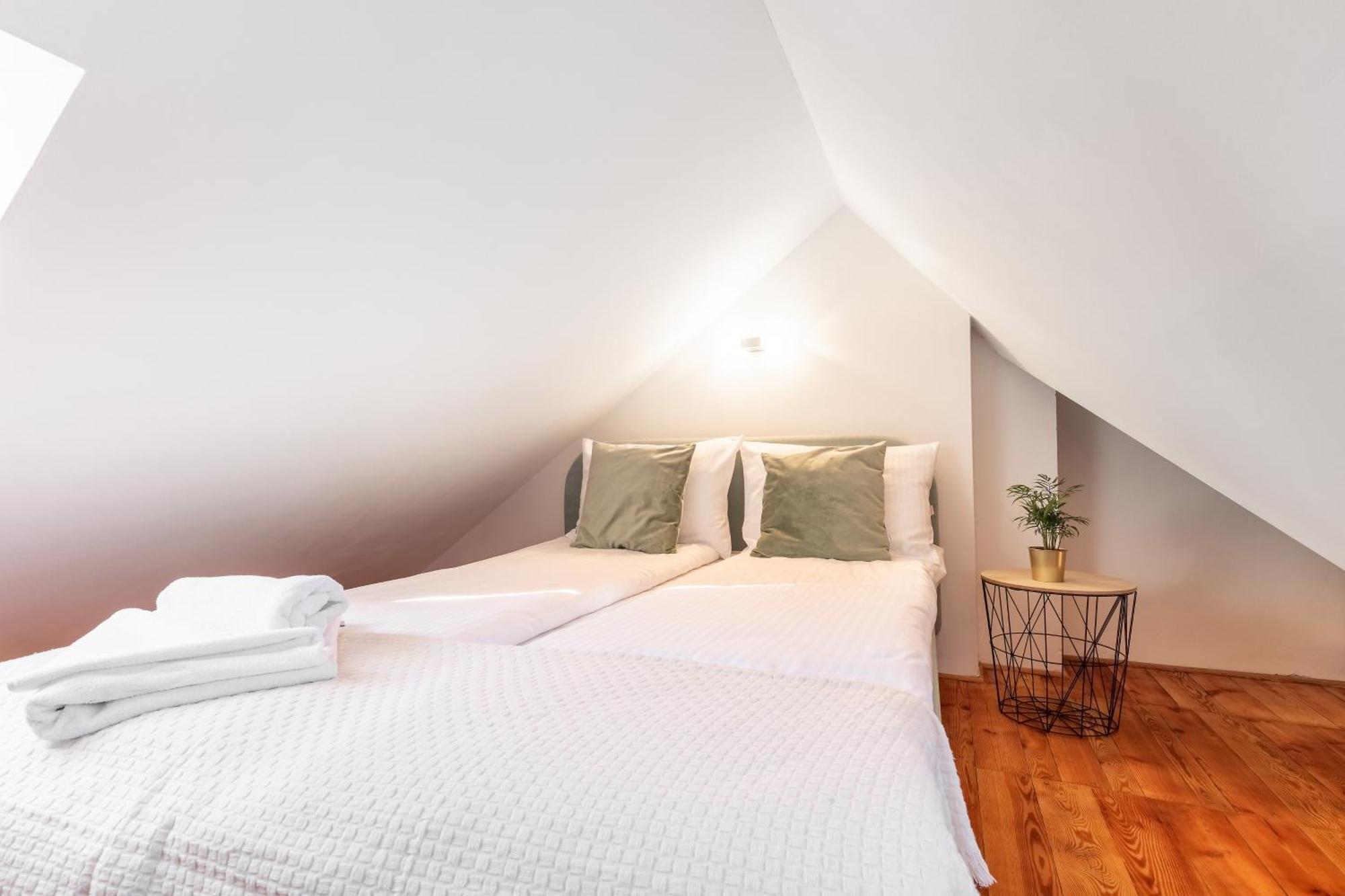 Apartment With Entresol Old Town Cracovia Exterior foto